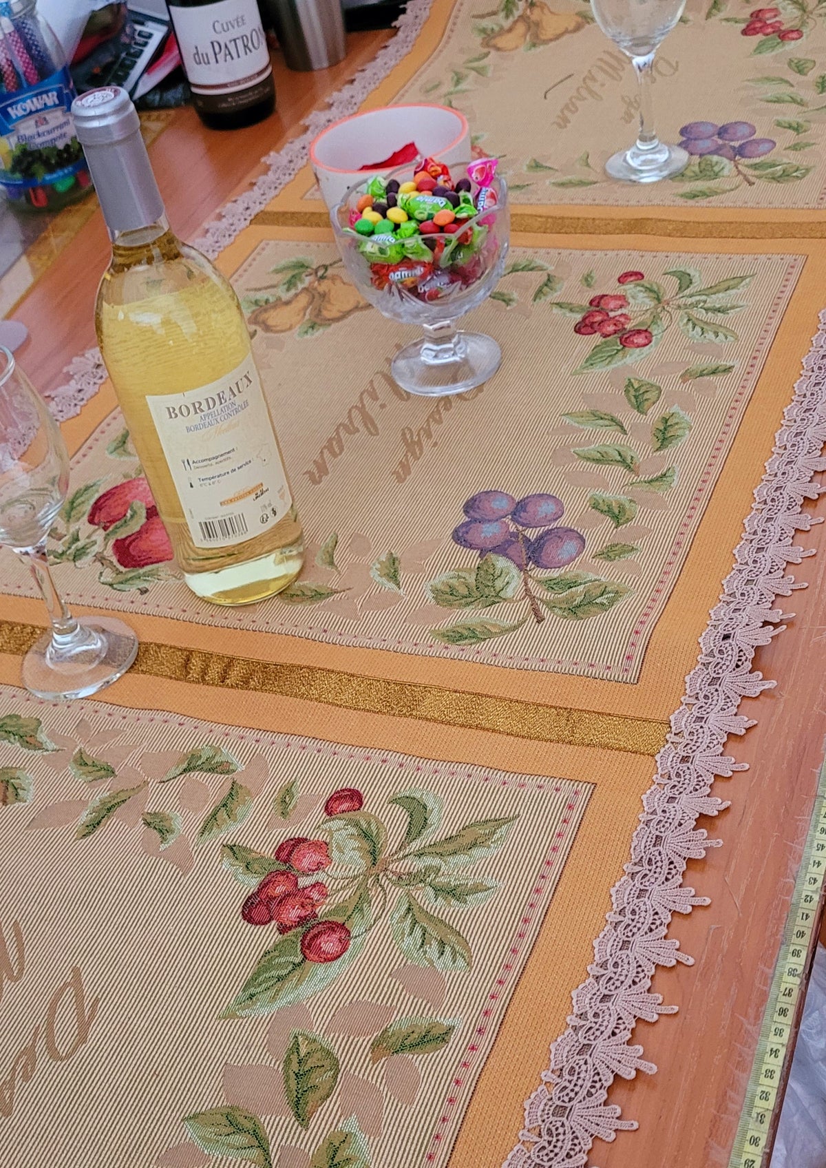 Ширээний голын тавьц.